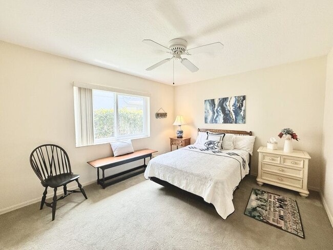 Building Photo - 8724 Ashbury Dr