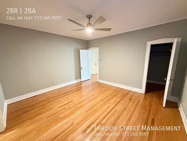 Building Photo - 5228 S Ingleside Ave