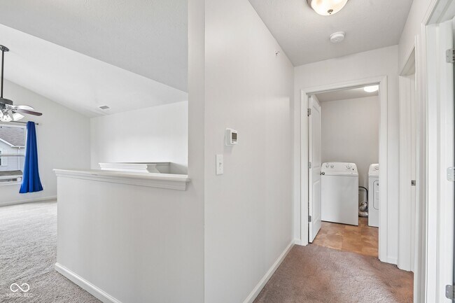Building Photo - 12035 Zircon Ln
