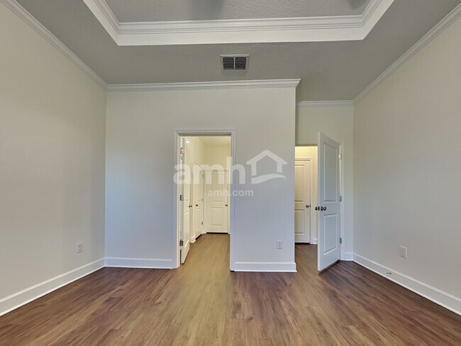 Building Photo - 1177 Walden Pond Dr