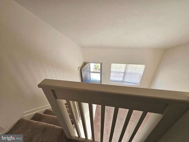 Building Photo - 38 Heatherfield Way