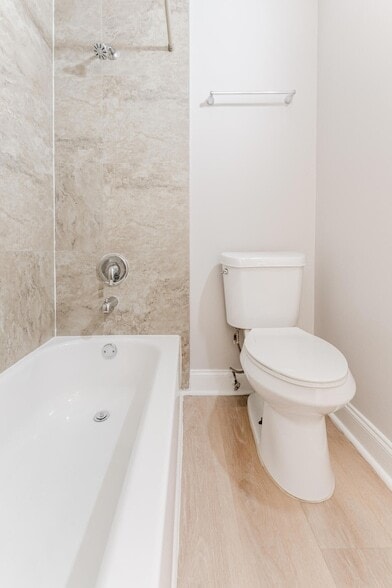 Building Photo - 650 SW 2nd Ave