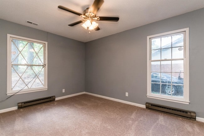 Building Photo - 2413 Keith Dr