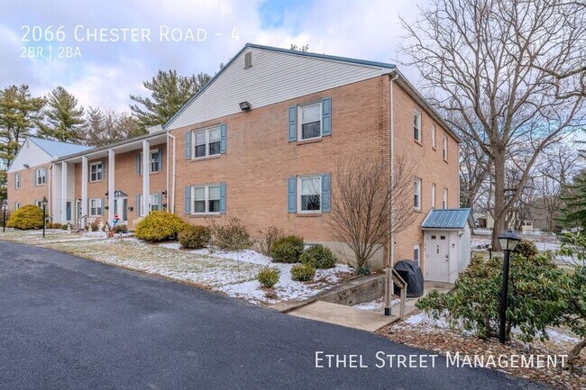 Building Photo - 2066 Chester Rd