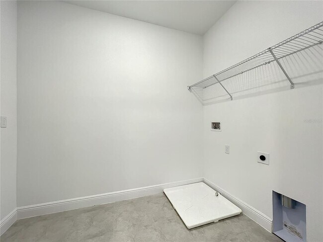 Building Photo - 4379 Renly Ln