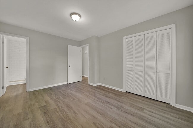 Building Photo - Wonderful Home Near Downtown Matthews!