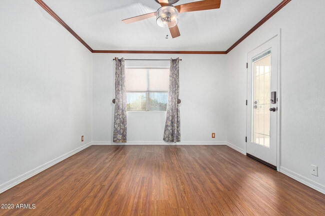 Building Photo - 4150 E Cactus Rd
