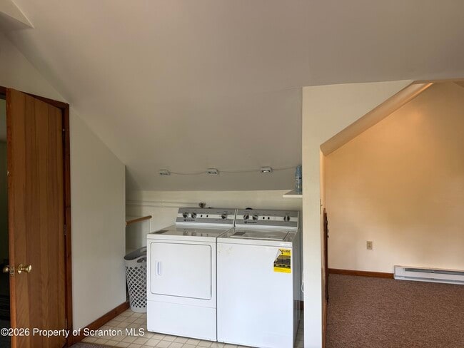 Building Photo - 16272 PA-407