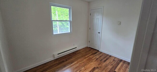 Building Photo - 153 Vernon Valley Rd