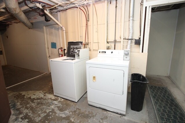 Building Photo - 1626 B-C