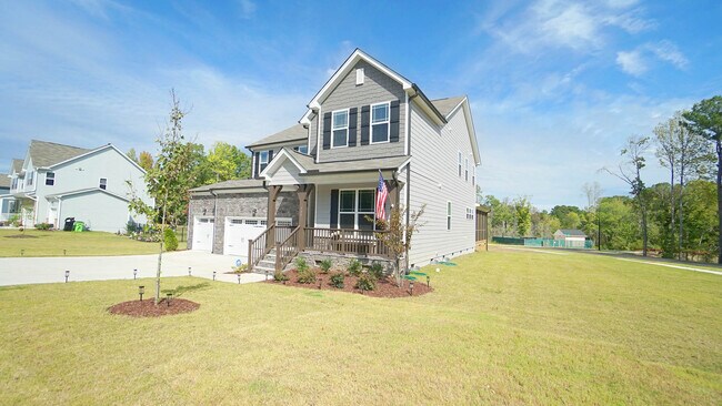 Building Photo - 329 Sparrow Rdg Dr
