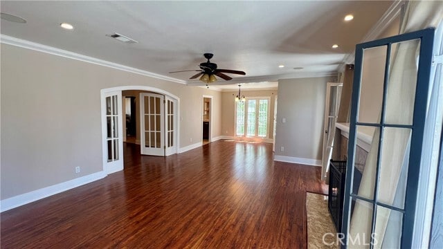 Building Photo - 5106 Crenshaw Blvd