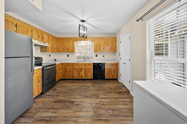 Building Photo - 149 Bumpus Mill Rd