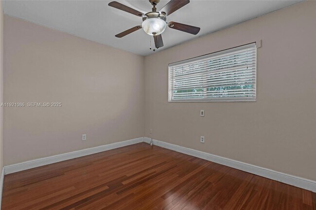 Building Photo - 9400 SW 193rd Dr