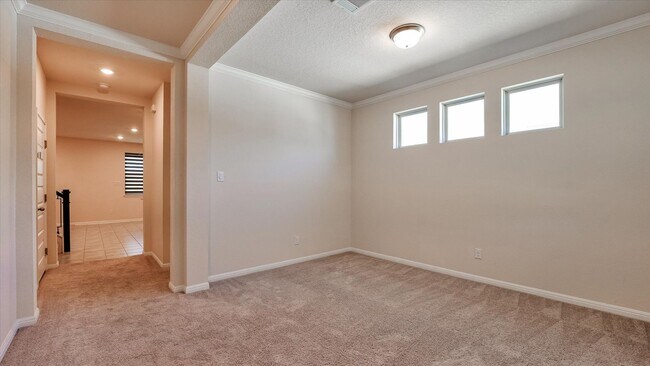 Building Photo - Redland Rd/281 Sienna Subdivision