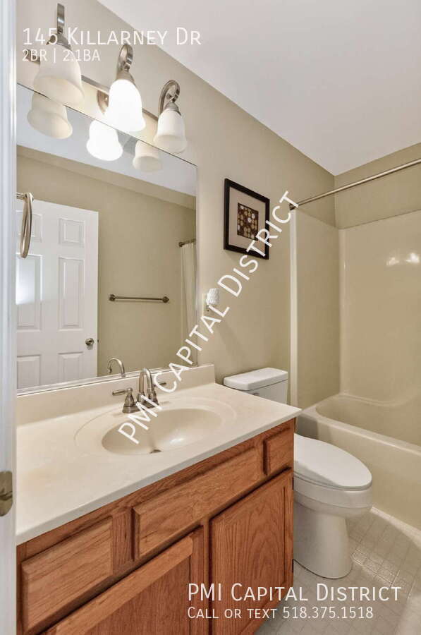 Building Photo - 145 Killarney Dr