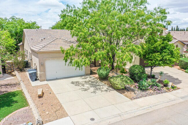 Building Photo - 12217 Sitting Bull Dr