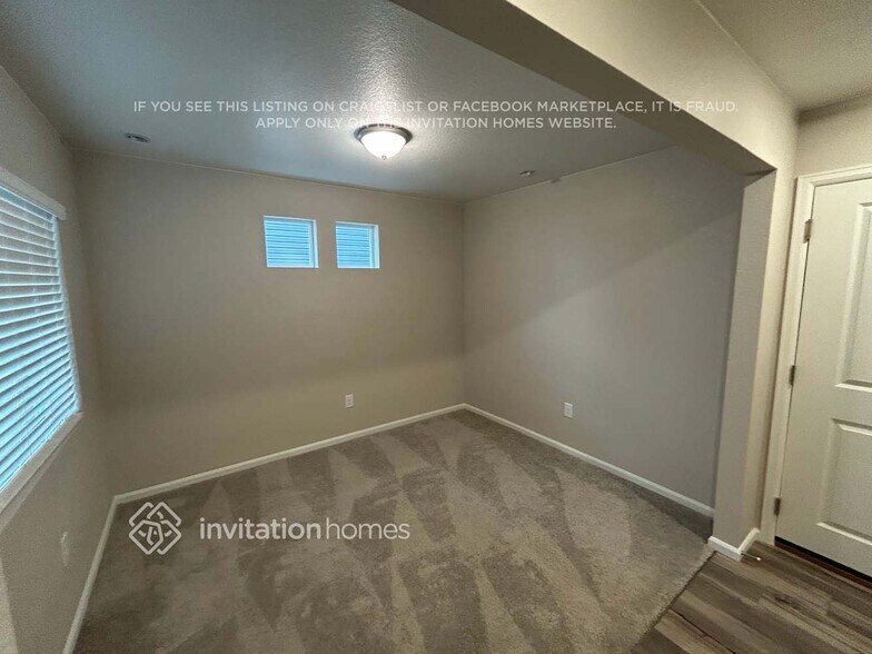 Building Photo - 9370 Oro City Loop