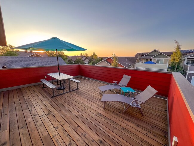 Building Photo - Charming Downtown Retreat: A Unique Blend of Urban Living and Montana Charm in Bozeman