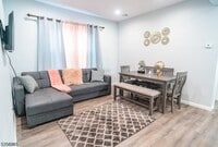 Building Photo - 135 Fabyan Pl