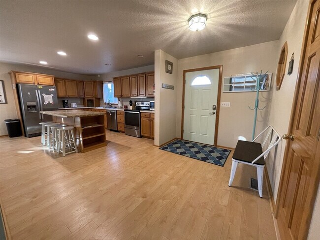 Building Photo - 50085 Timber Trail
