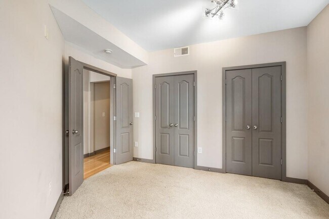 Building Photo - 390 17th St NW