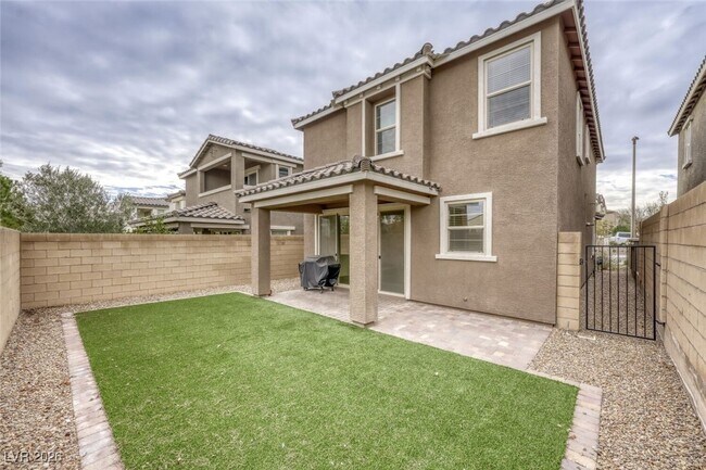 Building Photo - 10426 Mount Charleston Ave