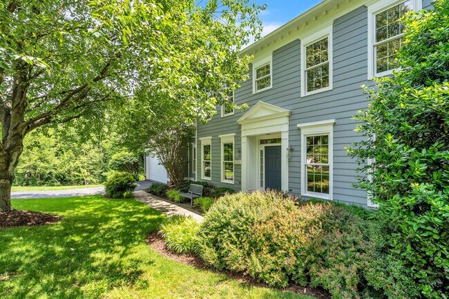 Building Photo - 8308 Comanche Ct