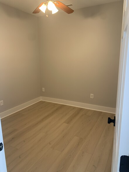 Building Photo - 18769 Vineyard Point Ln