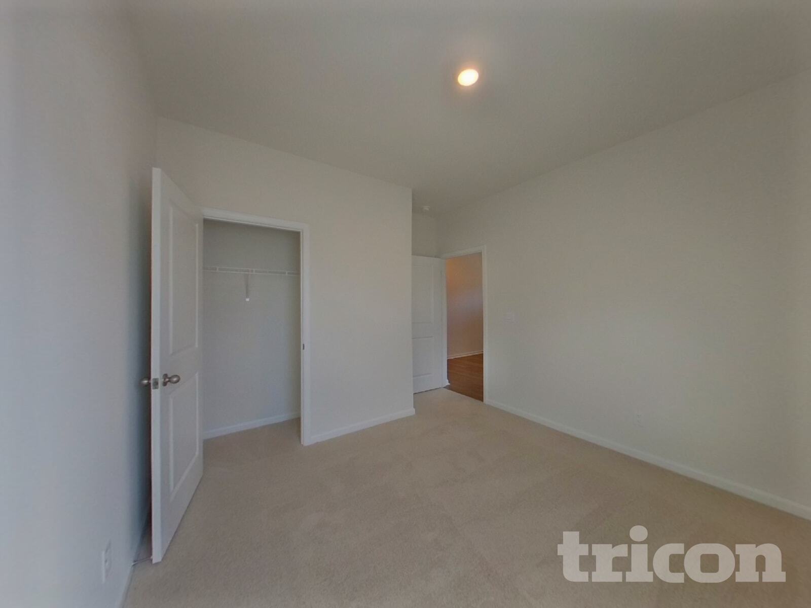Building Photo - 1413 Chamomile Ct