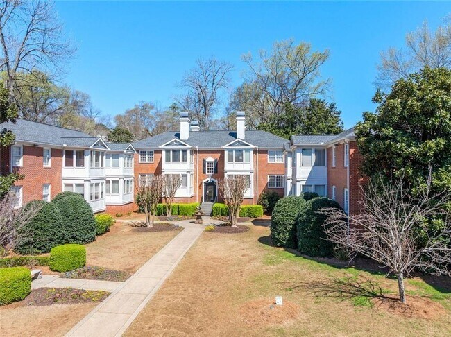 Building Photo - 115 Peachtree Memorial Dr NW