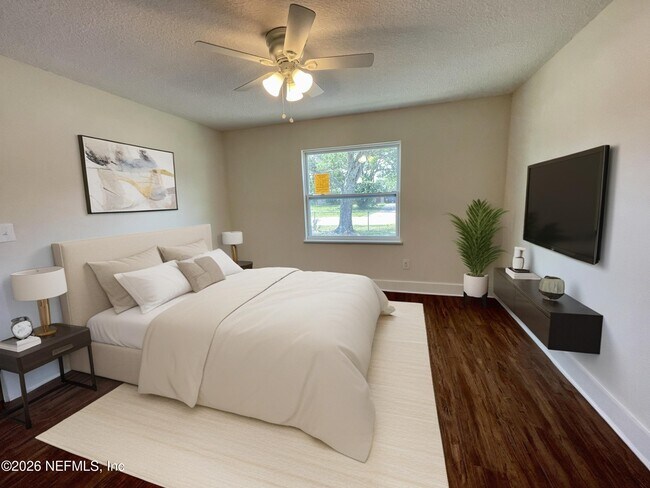 Building Photo - 10867 Bahia Dr