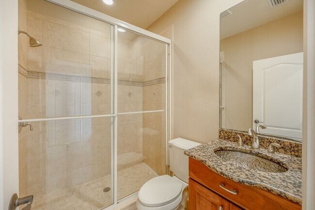 Building Photo - 1605 Kennesaw Dr