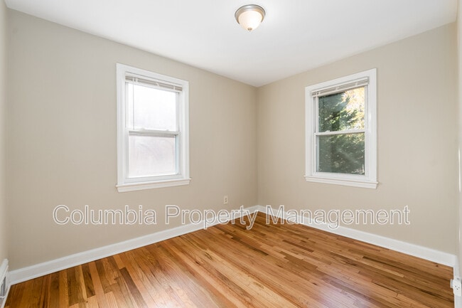 Building Photo - 5053 11th St NE