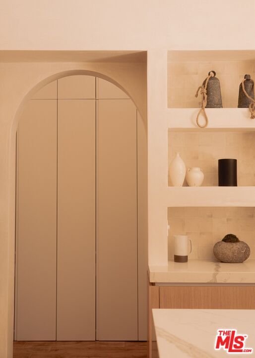 Building Photo - 6546 Colgate Ave