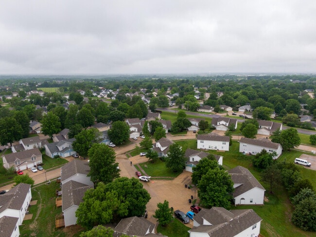 Building Photo - 3509 Delmar Ct