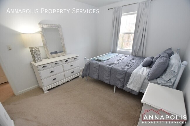 Building Photo - 1424 Anna Marie Ct