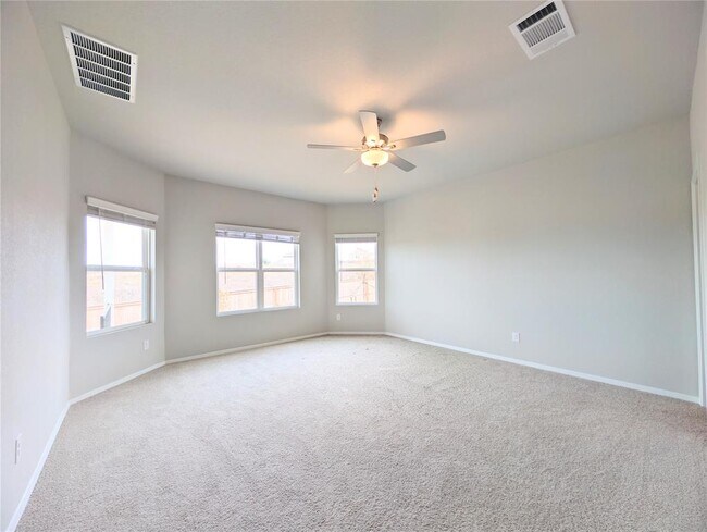 Building Photo - 5524 Sacra Cv