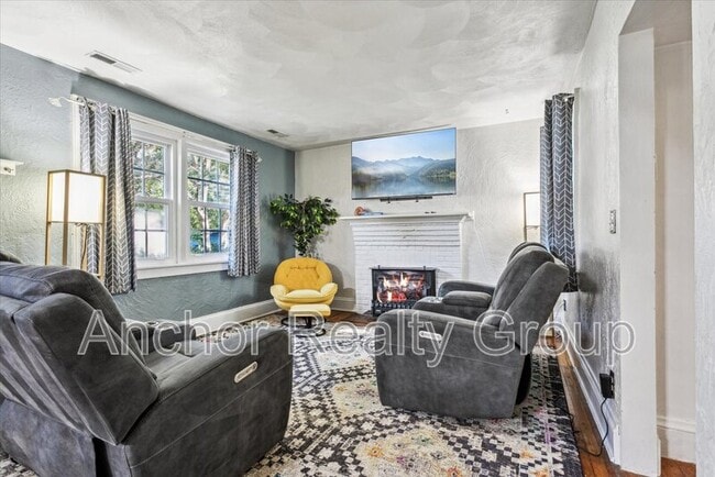 Building Photo - 1839 Edgewood Ave