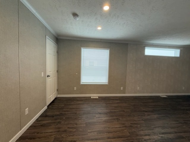 Building Photo - 38064 Leverette Ave