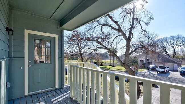 Building Photo - 2206 Pennsylvania Ave