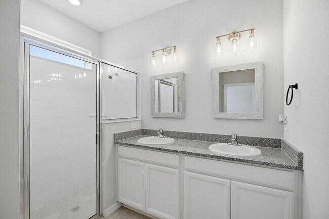 Building Photo - 55 Matanzas Lakes Dr