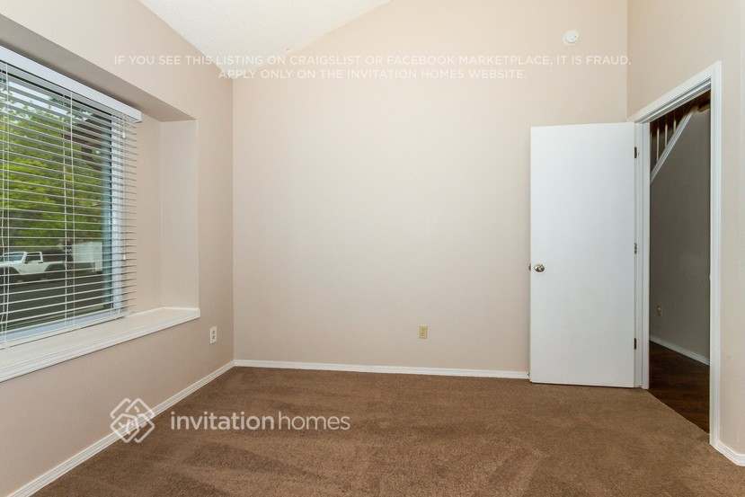 Building Photo - 19691 E Purdue Cir