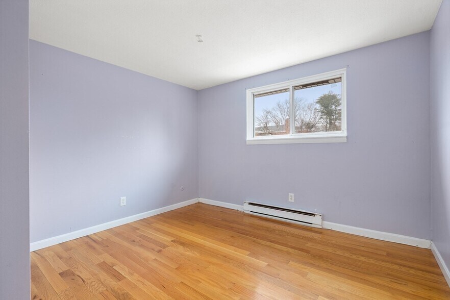 Building Photo - 96 Fountain Ln