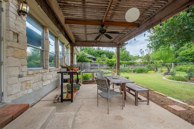 Building Photo - 16853 Tortoise St