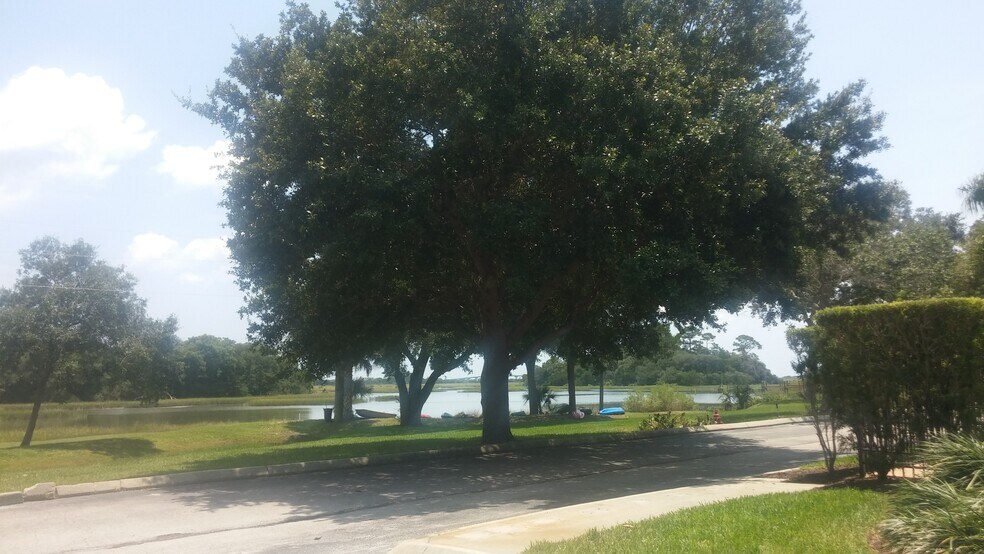 waterview intracoastal - 1255 Ponce Island Dr