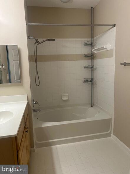 Building Photo - 2465 Army Navy Dr