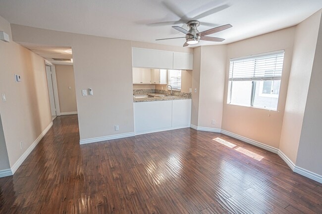 Building Photo - COMING SOON! 3 Bedroom Condo for rent in C...