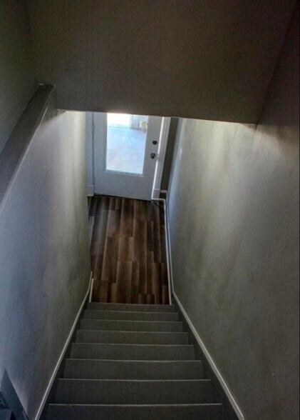 Building Photo - 2030 Euclid Ave