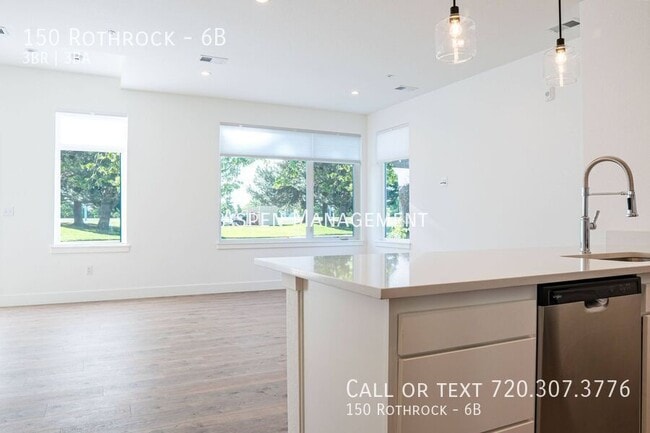 Building Photo - 150 Rothrock-6B